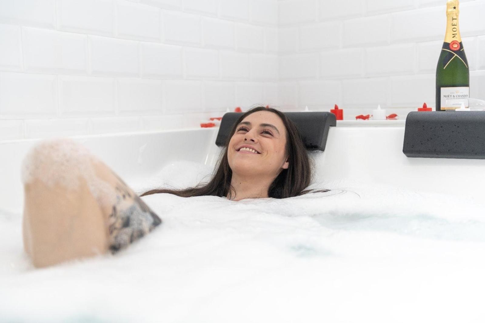 Alzira Bonita Suite Vip Jacuzzi Εξωτερικό φωτογραφία
